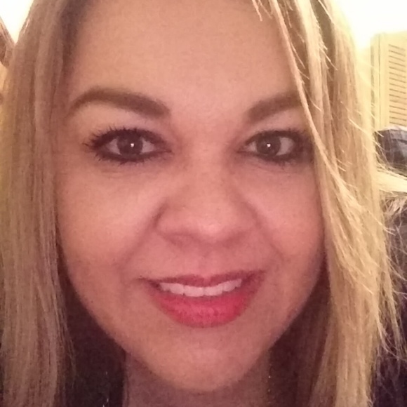 Meet your Posher, Leticia - Picture 7 of 7